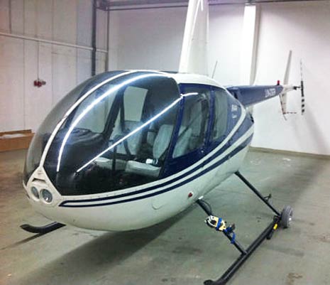 Robinson R44 Clipper 4-seat helicopter