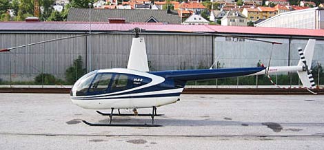 Robinson R44 Clipper 4-seat helicopter