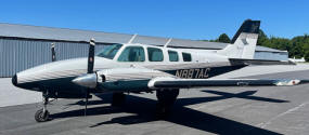 Beechcraft Baron 58 Airplane